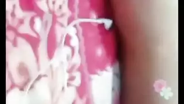 Desi gal grabs camera in time to record how she rubs own XXX pussy