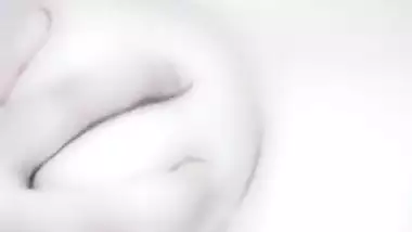 Indian Bhabhi showing her boobs pussy