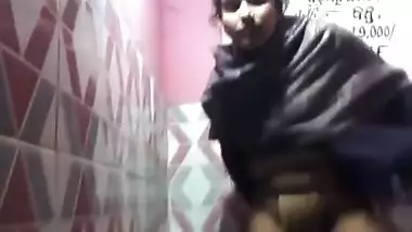 Desi sexy bhabi nice face