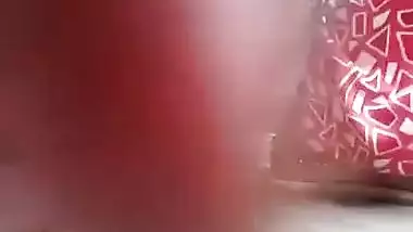 Desi village bhabi pissing video making