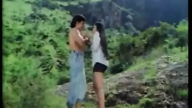 retro mallu boob press