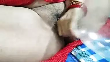 Indian Pyari Wife Hairy Pussy Playing With Condoms