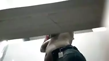 Srilankan trial room clips