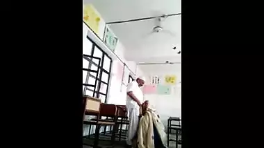 Muslim teen having a classroom sex with her tutor