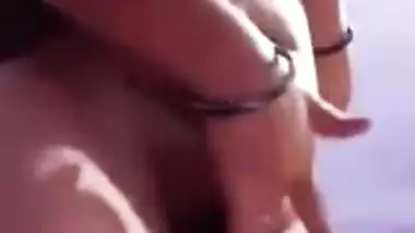 bubbly kavitha aunty full nude finguiring self recorded vdio